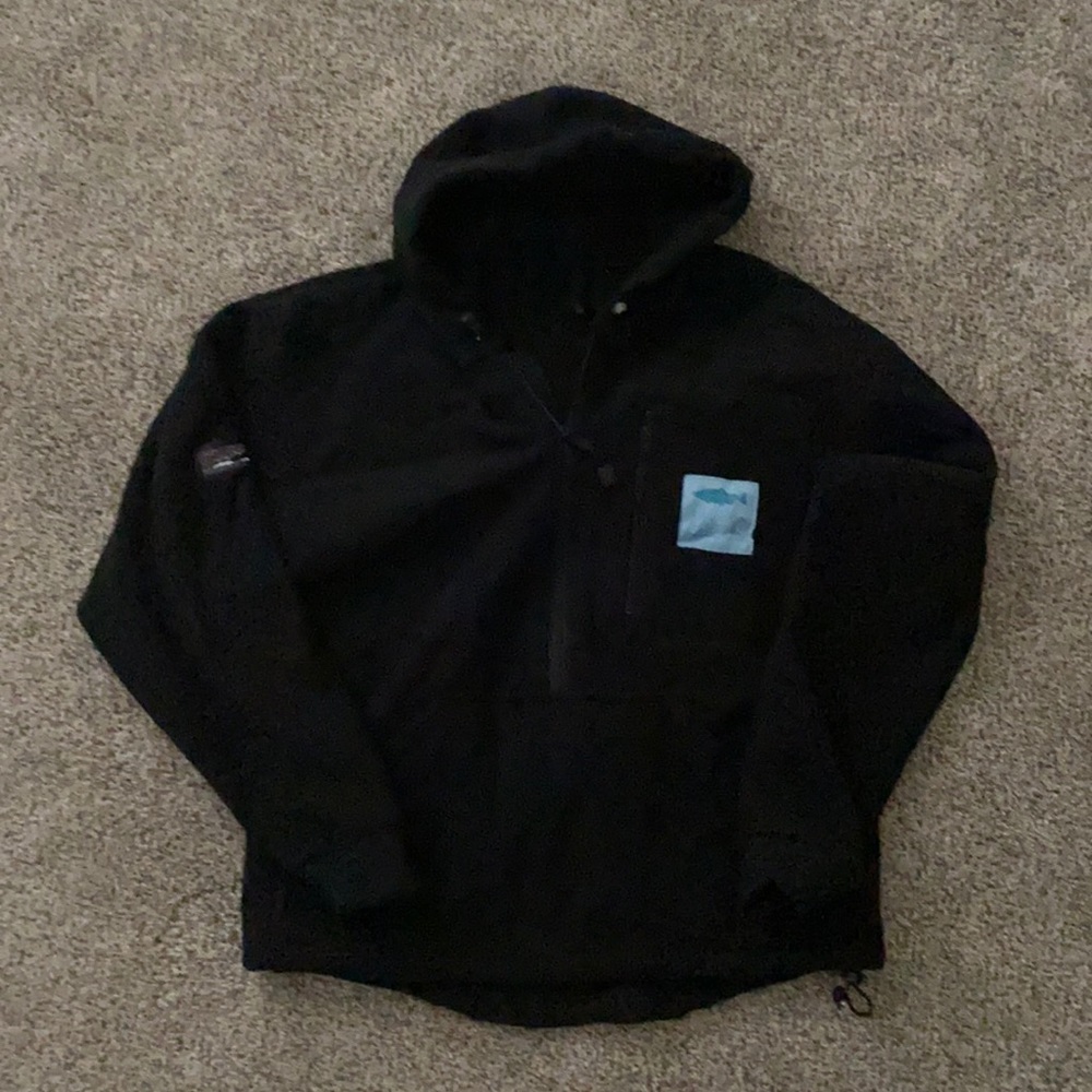 Salmon sisters fleece